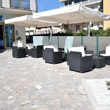 Hotel Petite Fleur Alba Adriatica