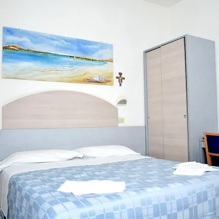 Petite Fleur Hotel