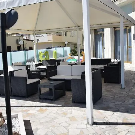 Hotel Petite Fleur Hotel Alba Adriatica