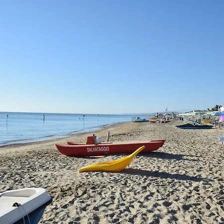 Hotel Petite Fleur 3*