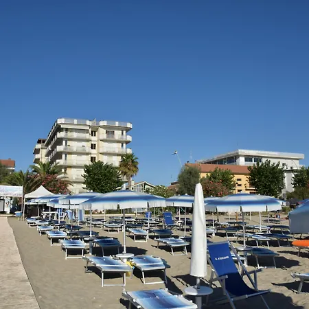 Petite Fleur Alba Adriatica