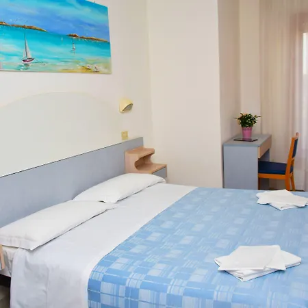 Petite Fleur Hotel 3*