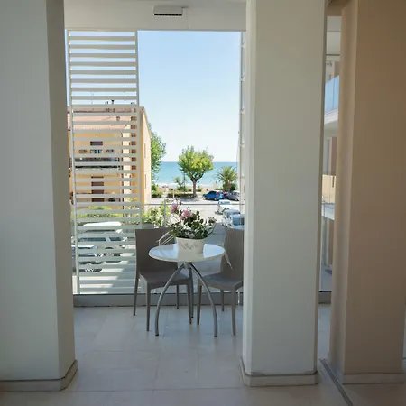 Hotel Petite Fleur Alba Adriatica
