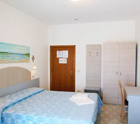 Hotel Petite Fleur Alba Adriatica