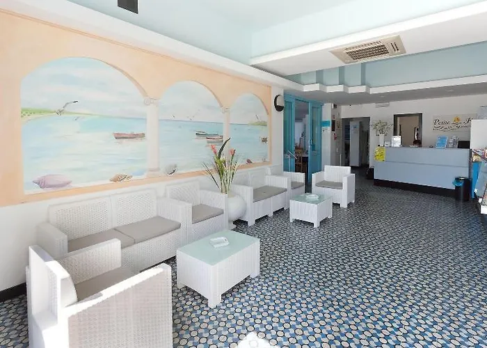 Petite Fleur Hotel 3*